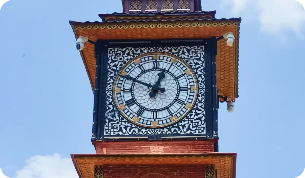 Ghanta Ghar – The Heart of Lal Chowk